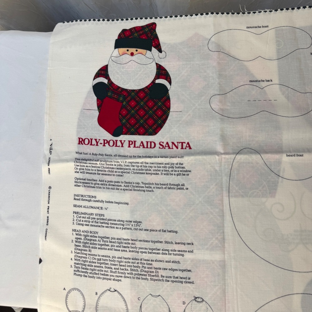 Cranston Print Works Roly-Poly Plaid Santa Fabric Panel Red Green Vintage DIY